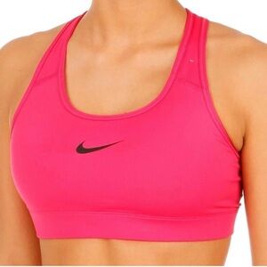 Nike Women’s Swoosh Bra Small Pink